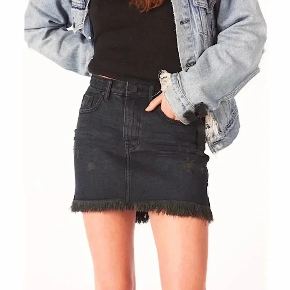 One Teaspoon Y2K Super Fitted Denim Mini Skirt Medium Distressed Black Festival